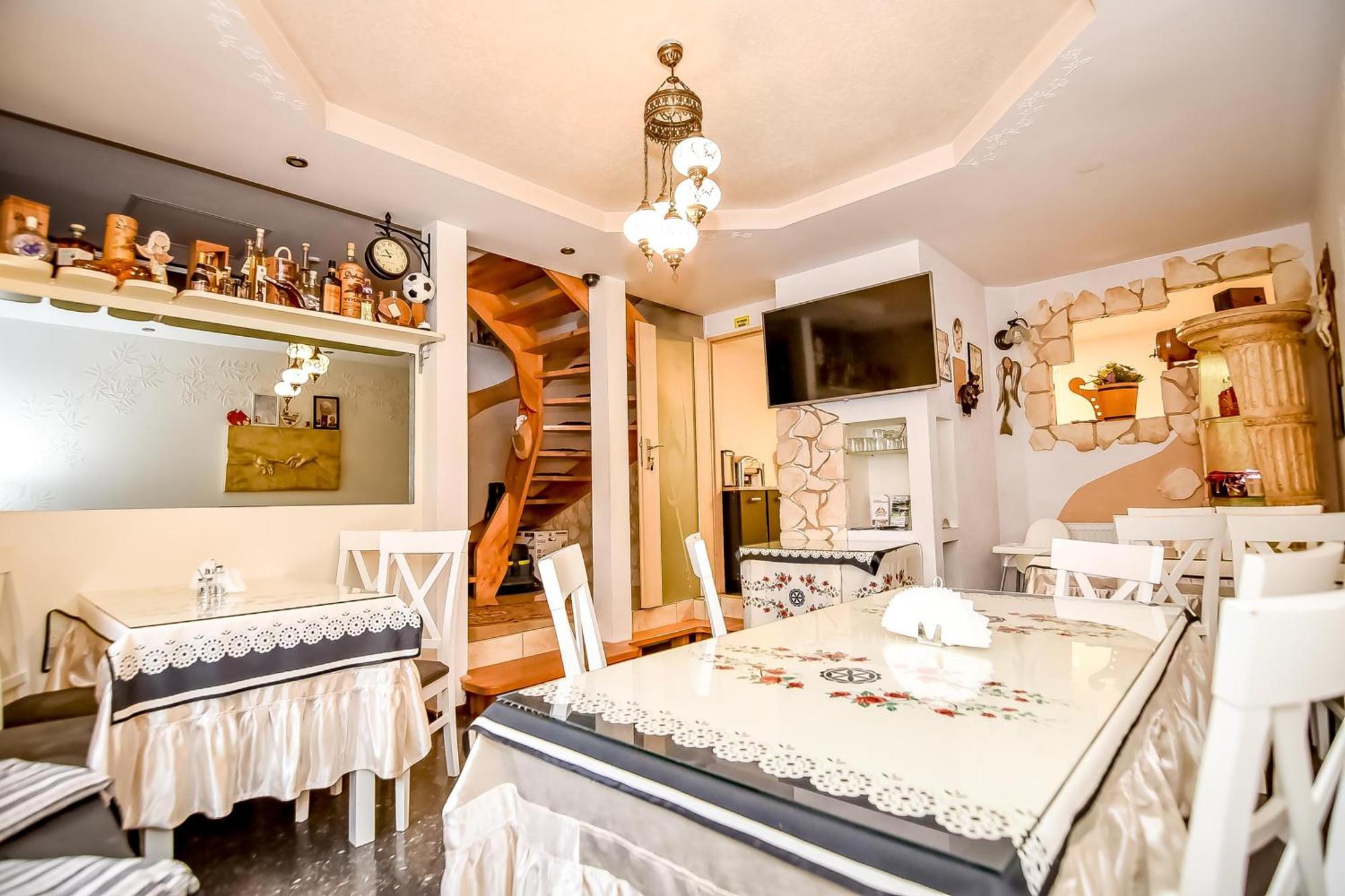 Ciukrowa Chatka Sauna & Jacuzzi Poronin Ngoại thất bức ảnh
