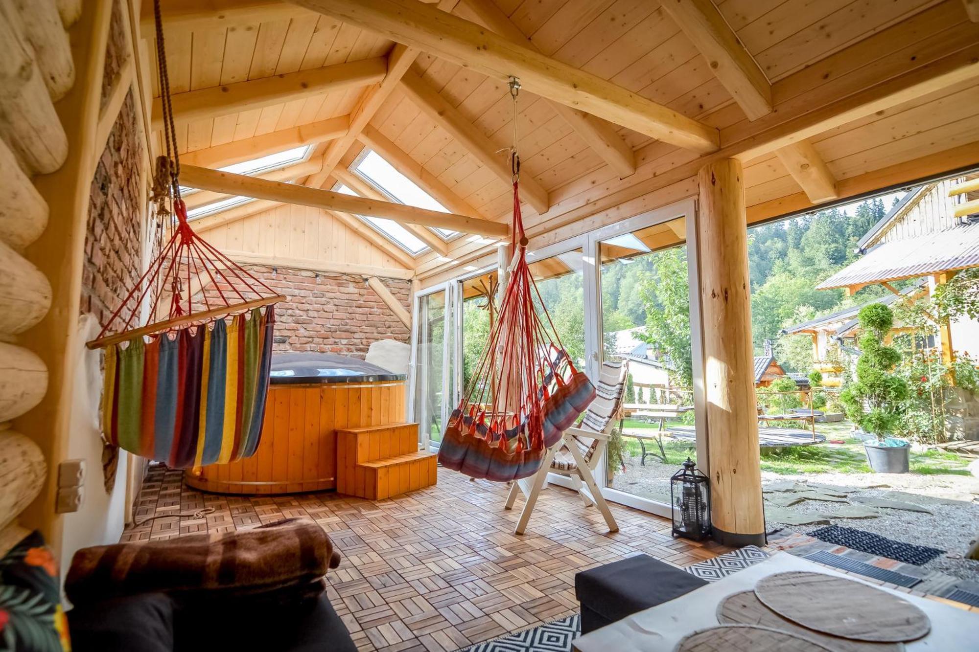 Ciukrowa Chatka Sauna & Jacuzzi Poronin Ngoại thất bức ảnh